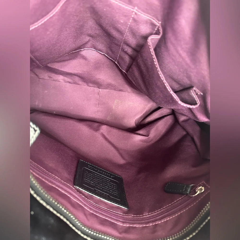 COACH Chelsea F14022 Black Patent Leather Large Shoulder Bag Purse Turn Lock - Picture 9 of 9